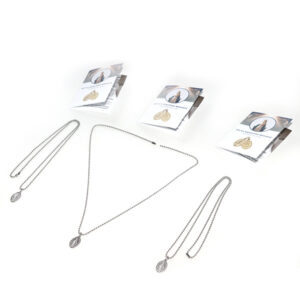 Set Medaillen mit Kette und Flyer